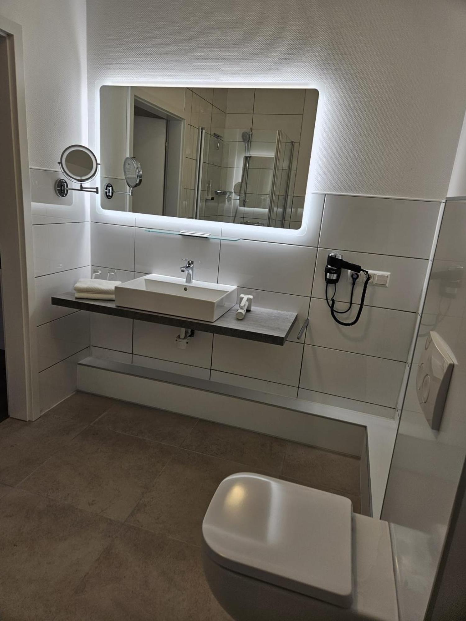 Hotel Zur Post Neubruchhausen Ngoại thất bức ảnh