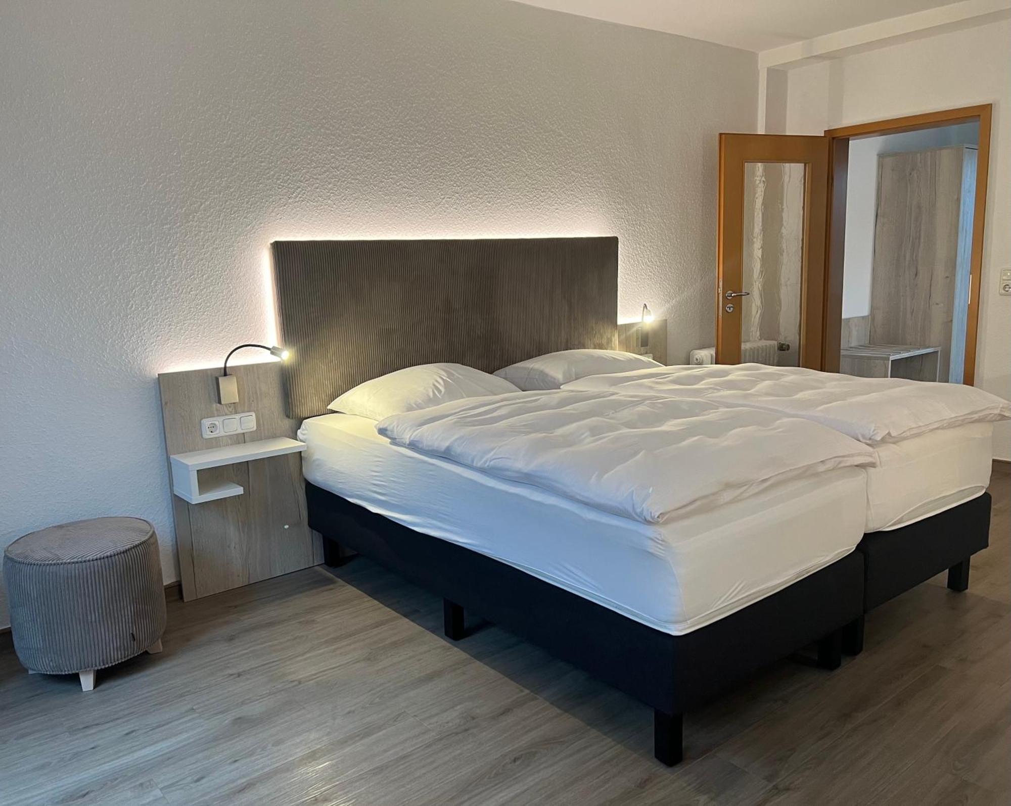 Hotel Zur Post Neubruchhausen Ngoại thất bức ảnh
