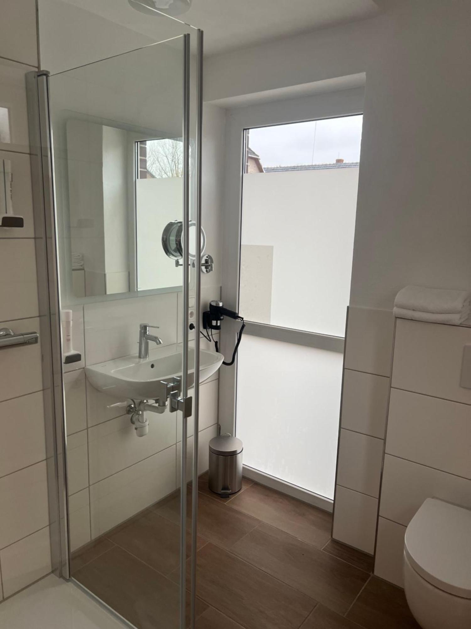 Hotel Zur Post Neubruchhausen Ngoại thất bức ảnh