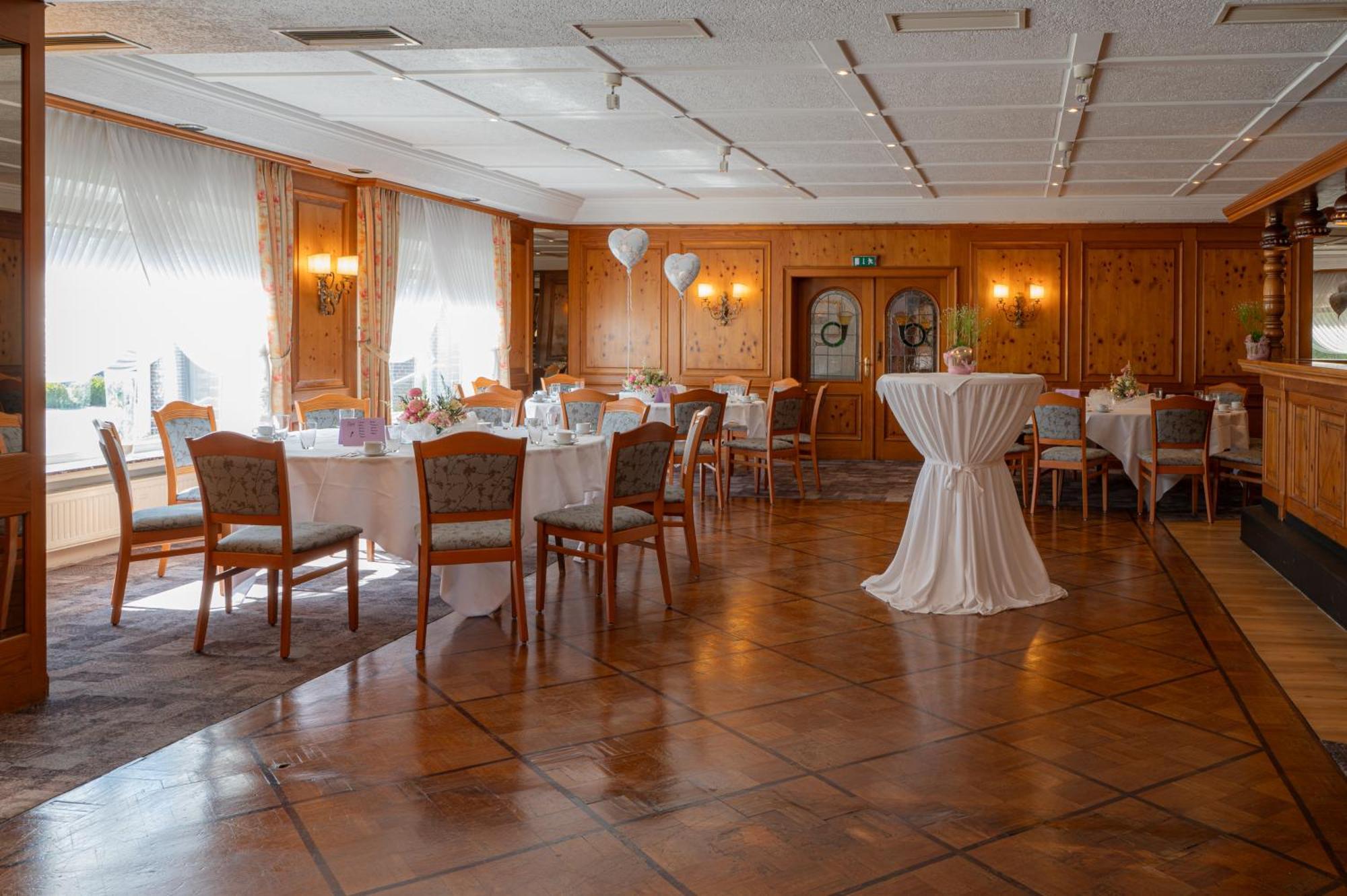 Hotel Zur Post Neubruchhausen Ngoại thất bức ảnh