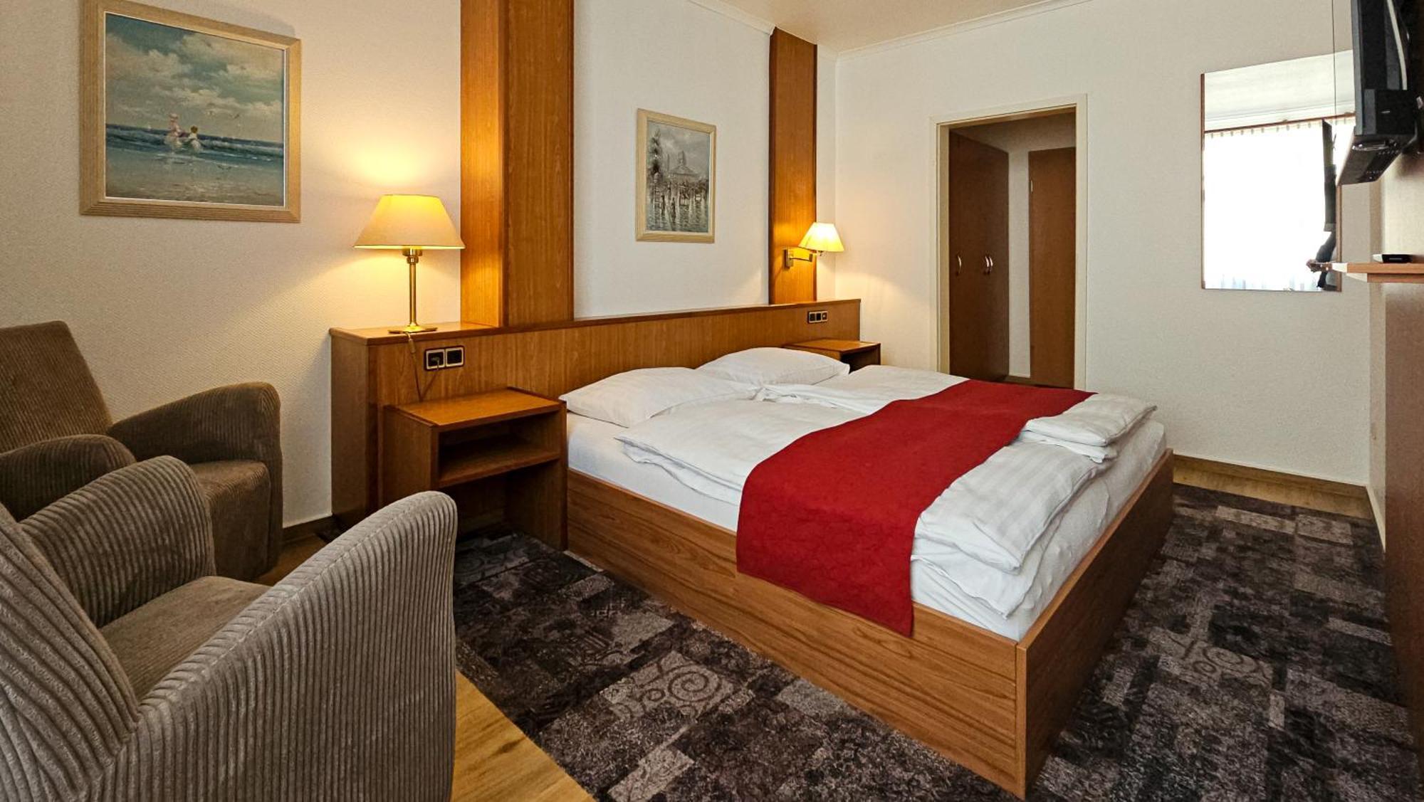 Hotel Zur Post Neubruchhausen Ngoại thất bức ảnh
